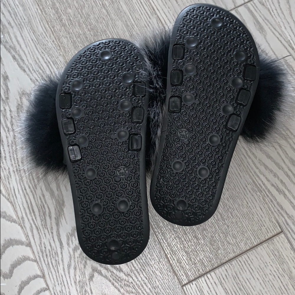 Furry slides - Picture 3 of 3